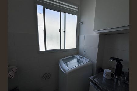 Apartamento à venda com 64m², 2 quartos e 1 vaga Apartamento à venda com 64m², 2 quartos e 1 vagaÁrea de Serviço