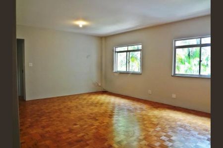 Apartamento à venda com 136m², 4 quartos e sem vaga