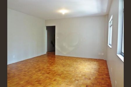 Apartamento à venda com 136m², 4 quartos e sem vaga