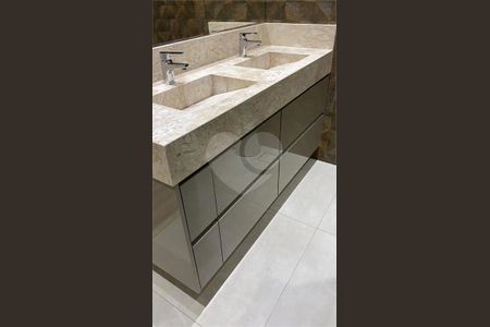 Casa à venda com 4 quartos, 370m² em Chácaras Silvânia, Valinhos