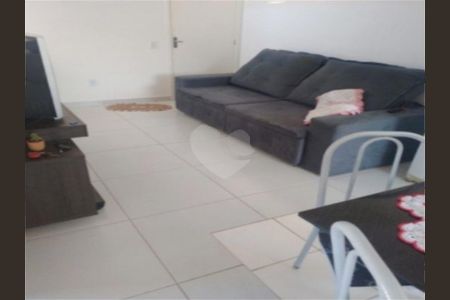 Apartamento à venda com 43m², 2 quartos e 1 vaga