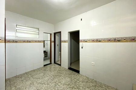 Casa para alugar com 100m², 3 quartos e 1 vaga Casa para alugar com 100m², 3 quartos e 1 vagaCozinha