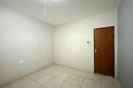 Casa para alugar com 100m², 3 quartos e 1 vaga Casa para alugar com 100m², 3 quartos e 1 vagaSuite