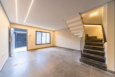 Sala de casa à venda com 3 quartos, 150m² em Jardim Bela Vista, Santo André