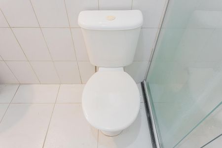 Banheiro de apartamento para alugar com 1 quarto, 38m² em Pompeia, São Paulo