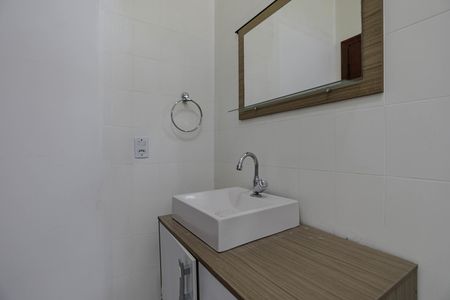 Casa para alugar com 200m², 3 quartos e 4 vagas Casa para alugar com 200m², 3 quartos e 4 vagasBanheiro