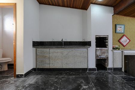 Churrasqueira de casa para alugar com 3 quartos, 200m² em Vila Oliveira, Mogi das Cruzes