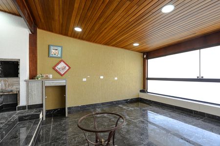 Casa para alugar com 200m², 3 quartos e 4 vagas Casa para alugar com 200m², 3 quartos e 4 vagasChurrasqueira