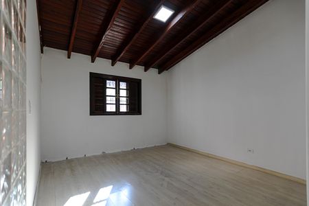 Casa para alugar com 200m², 3 quartos e 4 vagas Casa para alugar com 200m², 3 quartos e 4 vagasQuarto 3 - Suíte
