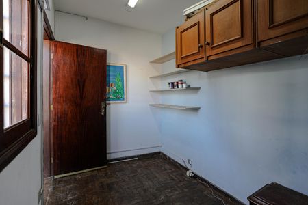 Casa para alugar com 200m², 3 quartos e 4 vagas Casa para alugar com 200m², 3 quartos e 4 vagasQuarto de Serviço