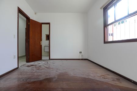 Casa para alugar com 200m², 3 quartos e 4 vagas Casa para alugar com 200m², 3 quartos e 4 vagasQuarto 1