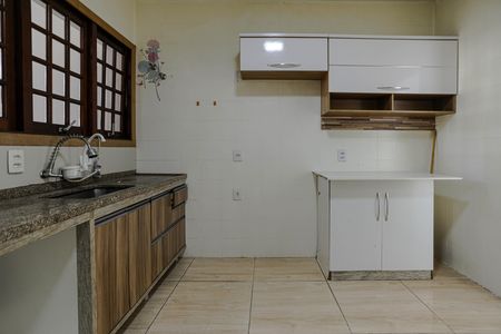 Casa para alugar com 200m², 3 quartos e 4 vagas Casa para alugar com 200m², 3 quartos e 4 vagasCozinha