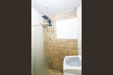 Banheiro de kitnet/studio para alugar com 1 quarto, 20m² em Vila Guilherme, São Paulo