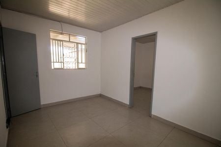 Casa para alugar com 55m², 2 quartos e sem vaga Casa para alugar com 55m², 2 quartos e sem vagaQuarto 1