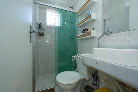 Apartamento à venda com 65m², 3 quartos e 1 vaga Apartamento à venda com 65m², 3 quartos e 1 vagaBANHEIRO1