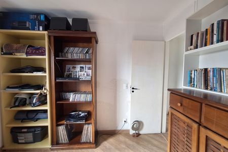 Quarto 1 de apartamento à venda com 2 quartos, 50m² em Vila Lutécia, Santo André