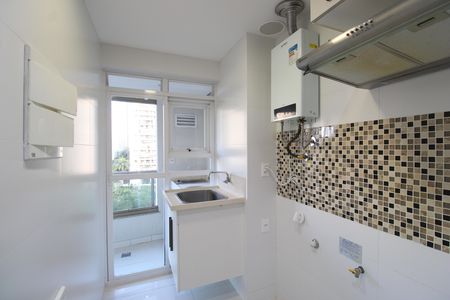 Apartamento para alugar com 90m², 3 quartos e 1 vagaÁrea de serviço