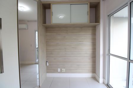 Apartamento para alugar com 90m², 3 quartos e 1 vagaSuíte