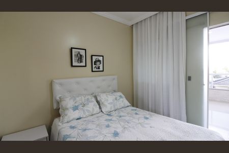 Quarto 1 - Suíte de casa de condomínio para alugar com 4 quartos, 104m² em Ogiva, Cabo Frio