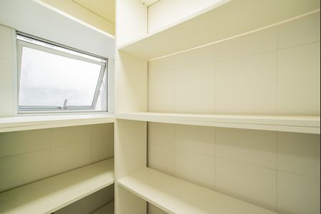 Apartamento para alugar com 78m², 2 quartos e 1 vagaÁrea de Serviço