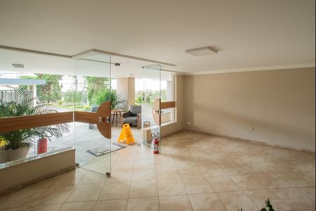 Apartamento para alugar com 78m², 2 quartos e 1 vagaHall social
