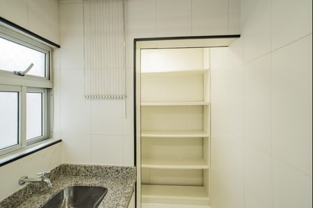 Apartamento para alugar com 78m², 2 quartos e 1 vagaÁrea de Serviço
