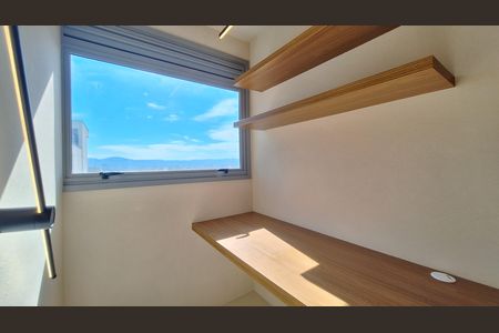 Apartamento à venda com 184m², 4 quartos e 3 vagasDetalhe