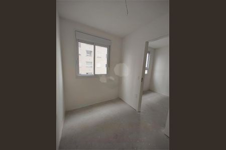 Apartamento à venda com 2 quartos, 33m² em Cidade Mãe do Céu, São Paulo