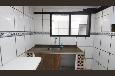 Casa para alugar com 100m², 3 quartos e 1 vagaCozinha
