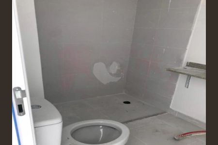 Apartamento à venda com 67m², 2 quartos e 1 vaga