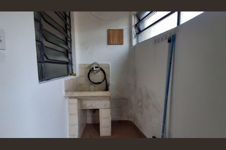 Studio à venda com 28m², 1 quarto e sem vaga Studio à venda com 28m², 1 quarto e sem vagaÁrea de Serviço