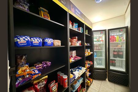 Apartamento para alugar com 57m², 2 quartos e 1 vaga Apartamento para alugar com 57m², 2 quartos e 1 vagaMini mercado