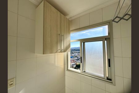 Área de Serviço de apartamento para alugar com 2 quartos, 57m² em Vila Milton, Guarulhos