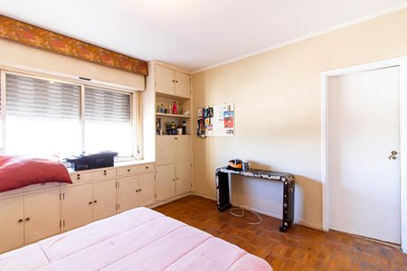 Apartamento para alugar com 213m², 3 quartos e 2 vagas Apartamento para alugar com 213m², 3 quartos e 2 vagasSuíte 1