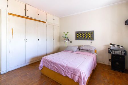 Apartamento para alugar com 213m², 3 quartos e 2 vagas Apartamento para alugar com 213m², 3 quartos e 2 vagasSuíte 1