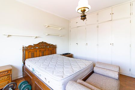 Apartamento para alugar com 213m², 3 quartos e 2 vagas Apartamento para alugar com 213m², 3 quartos e 2 vagasSuíte 2