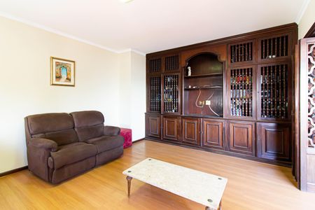 Apartamento para alugar com 213m², 3 quartos e 2 vagas Apartamento para alugar com 213m², 3 quartos e 2 vagasSala de TV