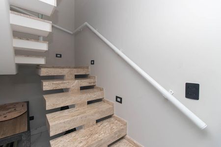 Escada de apartamento à venda com 3 quartos, 142m² em Tremembé, São Paulo