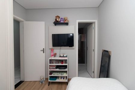 Apartamento à venda com 142m², 3 quartos e 2 vagas Apartamento à venda com 142m², 3 quartos e 2 vagasQuarto Suíte 1