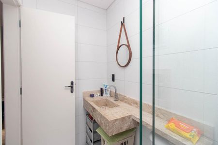 Apartamento à venda com 142m², 3 quartos e 2 vagas Apartamento à venda com 142m², 3 quartos e 2 vagasBanheiro da Suíte 2