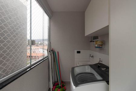 Apartamento à venda com 142m², 3 quartos e 2 vagas Apartamento à venda com 142m², 3 quartos e 2 vagasÁrea de Serviço
