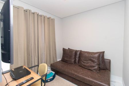 Apartamento à venda com 142m², 3 quartos e 2 vagas Apartamento à venda com 142m², 3 quartos e 2 vagasEscritório