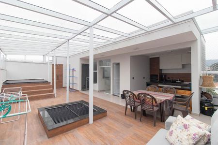 Apartamento à venda com 142m², 3 quartos e 2 vagas Apartamento à venda com 142m², 3 quartos e 2 vagasCobertura
