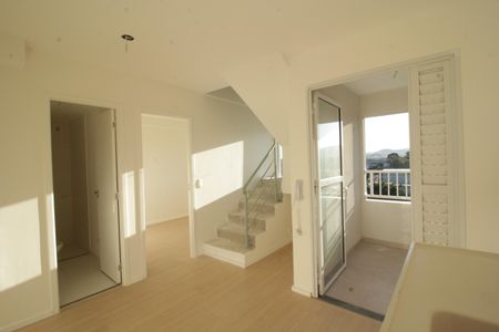 Apartamento à venda com 1 quarto, 54m² em Jardim Jaragua (sao Domingos), São Paulo