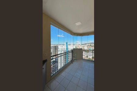 Apartamento à venda com 117m², 2 quartos e 2 vagas