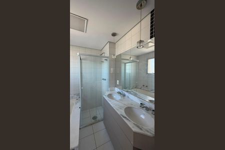 Apartamento à venda com 117m², 2 quartos e 2 vagas
