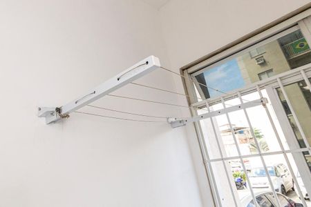 Área de Serviço de apartamento para alugar com 2 quartos, 46m² em Irajá, Rio de Janeiro