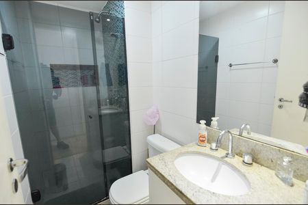 Banheiro Social de apartamento à venda com 3 quartos, 77m² em Andaraí, Rio de Janeiro