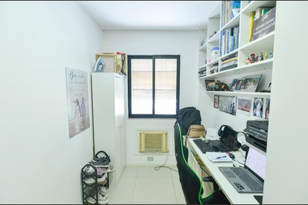 Apartamento à venda com 77m², 2 quartos e 1 vaga Apartamento à venda com 77m², 2 quartos e 1 vagaQuarto 1