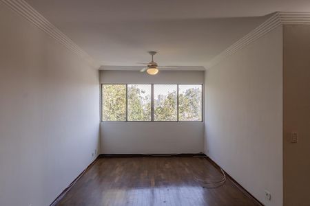Apartamento à venda com 103m², 3 quartos e 1 vaga Apartamento à venda com 103m², 3 quartos e 1 vagaSala